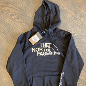 NWT Women’s The North Face Black Silver Hoodie Large Never Stop Exploring
